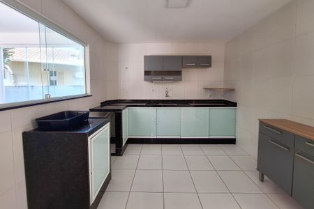 Casa de condomínio para alugar com 142m², 3 quartos e 3 vagas Casa de condomínio para alugar com 142m², 3 quartos e 3 vagasCozinha