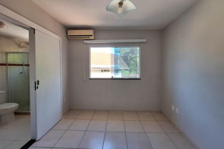 Casa de condomínio para alugar com 142m², 3 quartos e 3 vagas Casa de condomínio para alugar com 142m², 3 quartos e 3 vagasSuíte 3