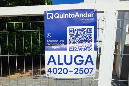 Casa de condomínio para alugar com 142m², 3 quartos e 3 vagas Casa de condomínio para alugar com 142m², 3 quartos e 3 vagasPlaca