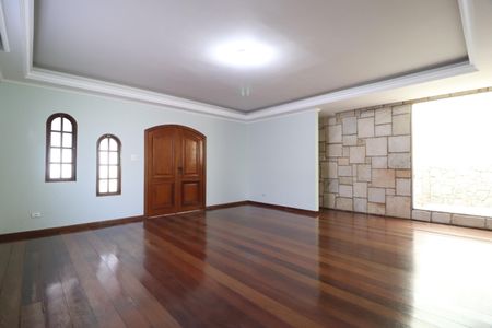 Sala 1 de casa para alugar com 4 quartos, 330m² em Marta Helena, Uberlândia