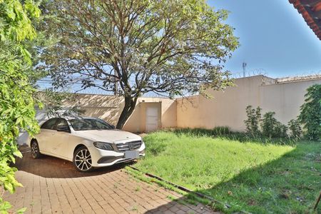 Casa para alugar com 330m², 4 quartos e 2 vagasJardim