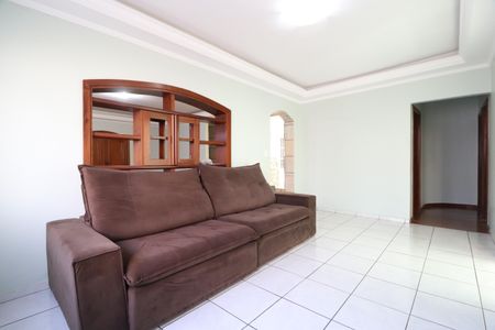 Casa para alugar com 330m², 4 quartos e 2 vagasSala 2