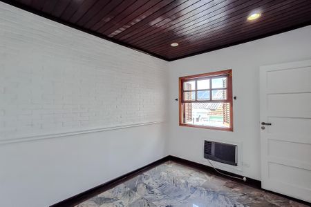 Casa para alugar com 160m², 3 quartos e 1 vaga Casa para alugar com 160m², 3 quartos e 1 vagaQuarto 2