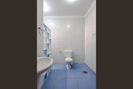 Casa para alugar com 160m², 3 quartos e 1 vaga Casa para alugar com 160m², 3 quartos e 1 vagaBanheiro