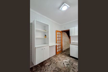 Casa para alugar com 160m², 3 quartos e 1 vaga Casa para alugar com 160m², 3 quartos e 1 vagaCozinha