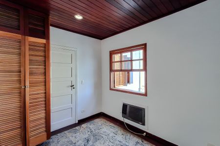 Casa para alugar com 160m², 3 quartos e 1 vaga Casa para alugar com 160m², 3 quartos e 1 vagaQuarto 1