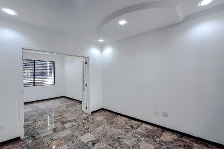 Casa para alugar com 160m², 3 quartos e 1 vaga Casa para alugar com 160m², 3 quartos e 1 vagaSala