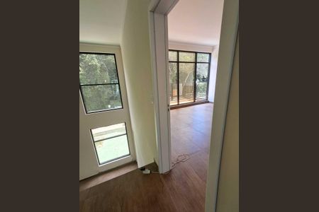 Casa de condomínio para alugar com 230m², 4 quartos e 2 vagasQuarto