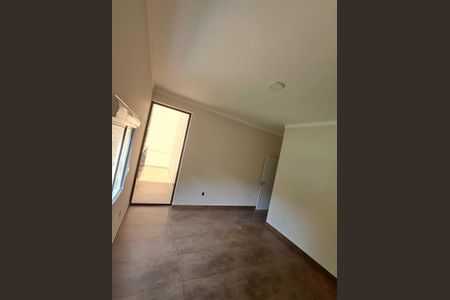 Casa de condomínio para alugar com 230m², 4 quartos e 2 vagasQuarto