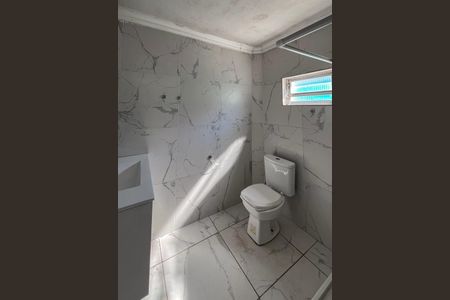 Casa à venda com 183m², 4 quartos e 2 vagasBanheiro