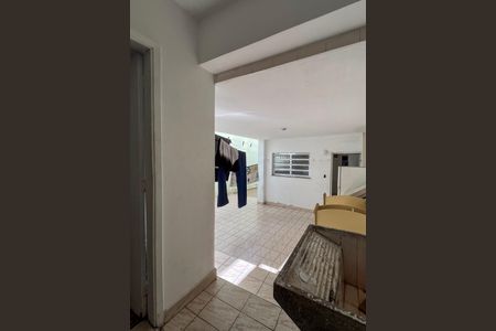 Casa à venda com 183m², 4 quartos e 2 vagasÁrea de Serviço