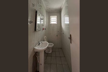 Casa à venda com 183m², 4 quartos e 2 vagasLavabo