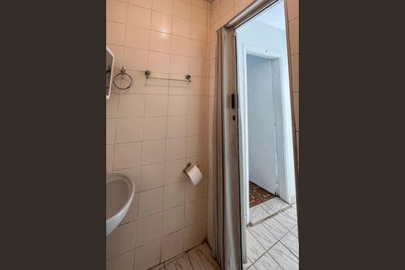 Casa à venda com 183m², 4 quartos e 2 vagasBanheiro de serviço