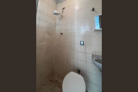 Casa à venda com 183m², 4 quartos e 2 vagasBanheiro de serviço