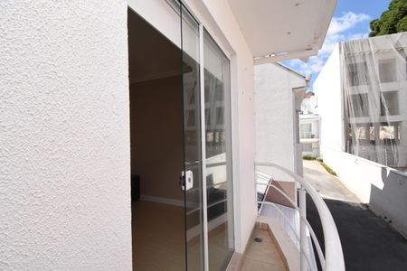 Casa de condomínio para alugar com 180m², 3 quartos e 2 vagasSacada da Suíte