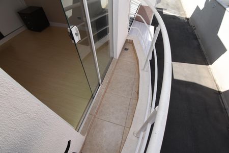 Casa de condomínio para alugar com 180m², 3 quartos e 2 vagasSacada da Suíte