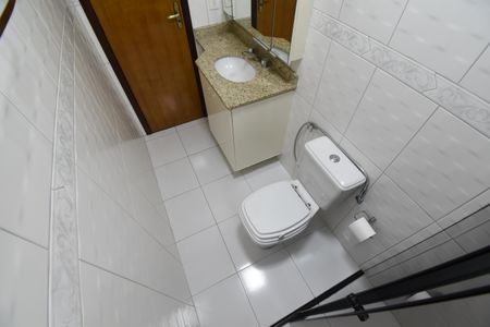 Casa de condomínio para alugar com 180m², 3 quartos e 2 vagasBanheiro 3