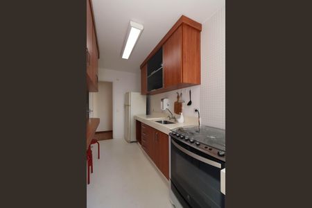 Apartamento à venda com 78m², 2 quartos e 1 vagaCozinha