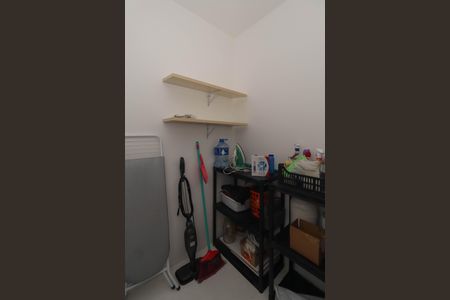 Apartamento à venda com 78m², 2 quartos e 1 vagaQuarto de Serviço