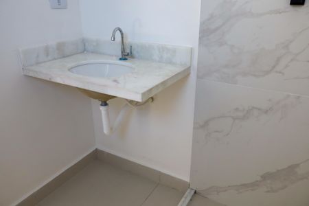 Casa de condomínio à venda com 94m², 2 quartos e 2 vagasBanheiro da Suíte 2