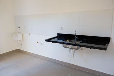 Casa de condomínio à venda com 94m², 2 quartos e 2 vagasCozinha