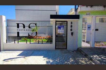 Casa de condomínio à venda com 94m², 2 quartos e 2 vagasFachada