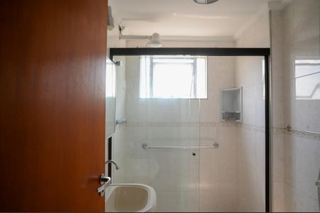 Apartamento para alugar com 60m², 2 quartos e 1 vagaBanheiro