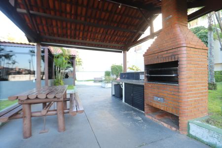 Apartamento para alugar com 57m², 2 quartos e 1 vagaÁrea comum - Churrasqueira