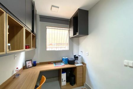 Foto 18 de apartamento à venda com 3 quartos, 110m² em Fernão Dias, Belo Horizonte