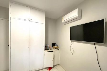 Foto 03 de apartamento à venda com 3 quartos, 110m² em Fernão Dias, Belo Horizonte
