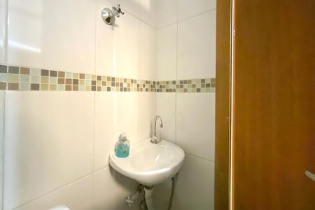 Apartamento à venda com 335m², 4 quartos e 1 vaga Apartamento à venda com 335m², 4 quartos e 1 vagaBanheiro da Suíte 2