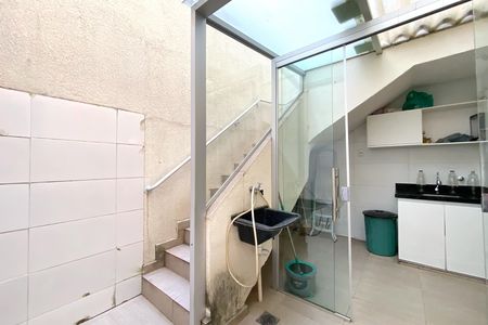 Apartamento à venda com 335m², 4 quartos e 1 vaga Apartamento à venda com 335m², 4 quartos e 1 vagaÁrea de Serviço