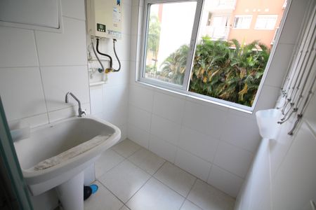 Apartamento para alugar com 70m², 3 quartos e 1 vagaÁrea de Serviço