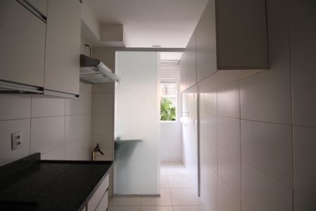 Apartamento para alugar com 70m², 3 quartos e 1 vagaÁrea de Serviço
