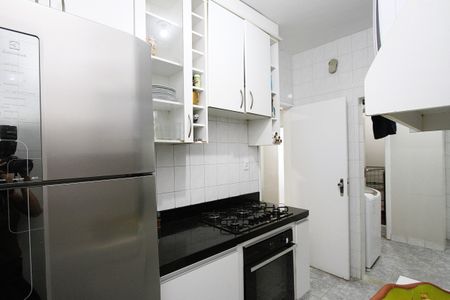 Apartamento para alugar com 100m², 3 quartos e 2 vagasCozinha