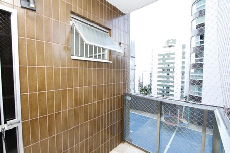 Apartamento para alugar com 100m², 3 quartos e 2 vagasVaranda da suíte