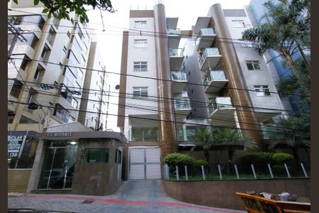 Apartamento para alugar com 100m², 3 quartos e 2 vagasFachada