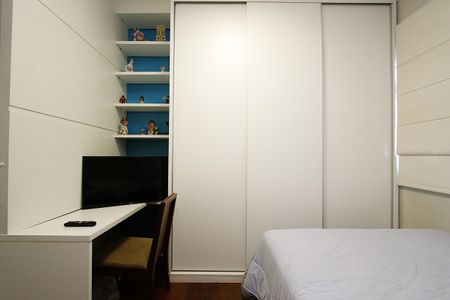 Apartamento para alugar com 100m², 3 quartos e 2 vagasQuarto 3