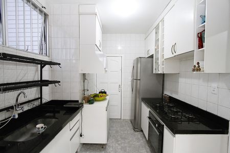 Apartamento para alugar com 100m², 3 quartos e 2 vagasCozinha