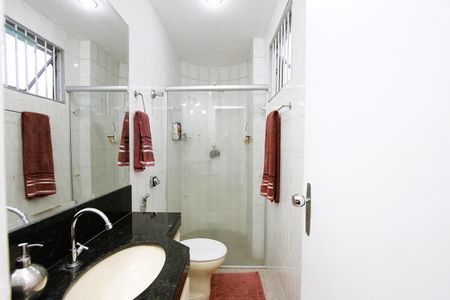 Apartamento para alugar com 100m², 3 quartos e 2 vagasBanheiro da Suíte