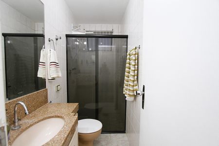 Apartamento para alugar com 100m², 3 quartos e 2 vagasBanheiro Social