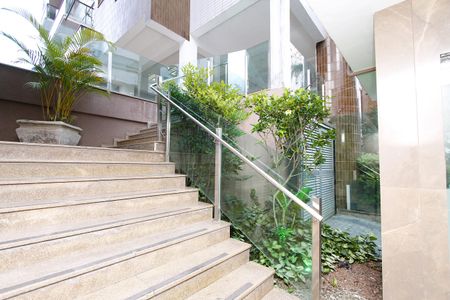 Apartamento para alugar com 100m², 3 quartos e 2 vagasEntrada