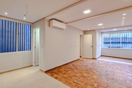 Apartamento à venda com 70m², 2 quartos e sem vaga Apartamento à venda com 70m², 2 quartos e sem vagaSala