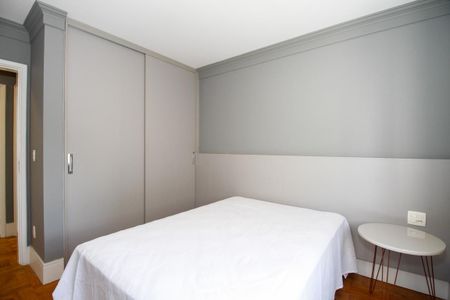 Apartamento à venda com 133m², 3 quartos e 1 vagaQuarto 2