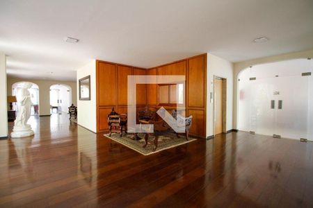 Apartamento à venda com 133m², 3 quartos e 1 vagaHall Social