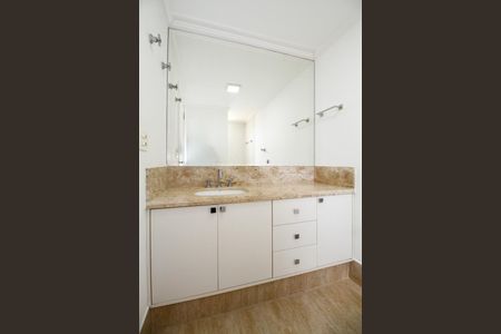 Apartamento à venda com 133m², 3 quartos e 1 vagaBanheiro da Suíte