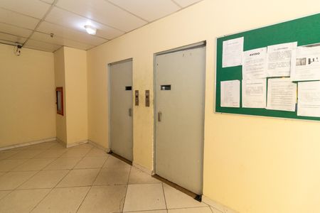 Apartamento para alugar com 46m², 2 quartos e 1 vagaElevadores