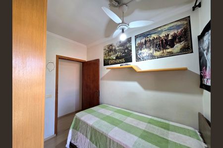 Casa à venda com 100m², 4 quartos e 2 vagasQuarto 3