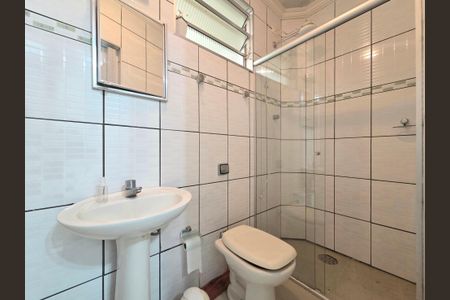 Casa à venda com 100m², 4 quartos e 2 vagasBanheiro da Suíte 1