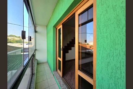 Casa à venda com 100m², 4 quartos e 2 vagasVaranda da Sala